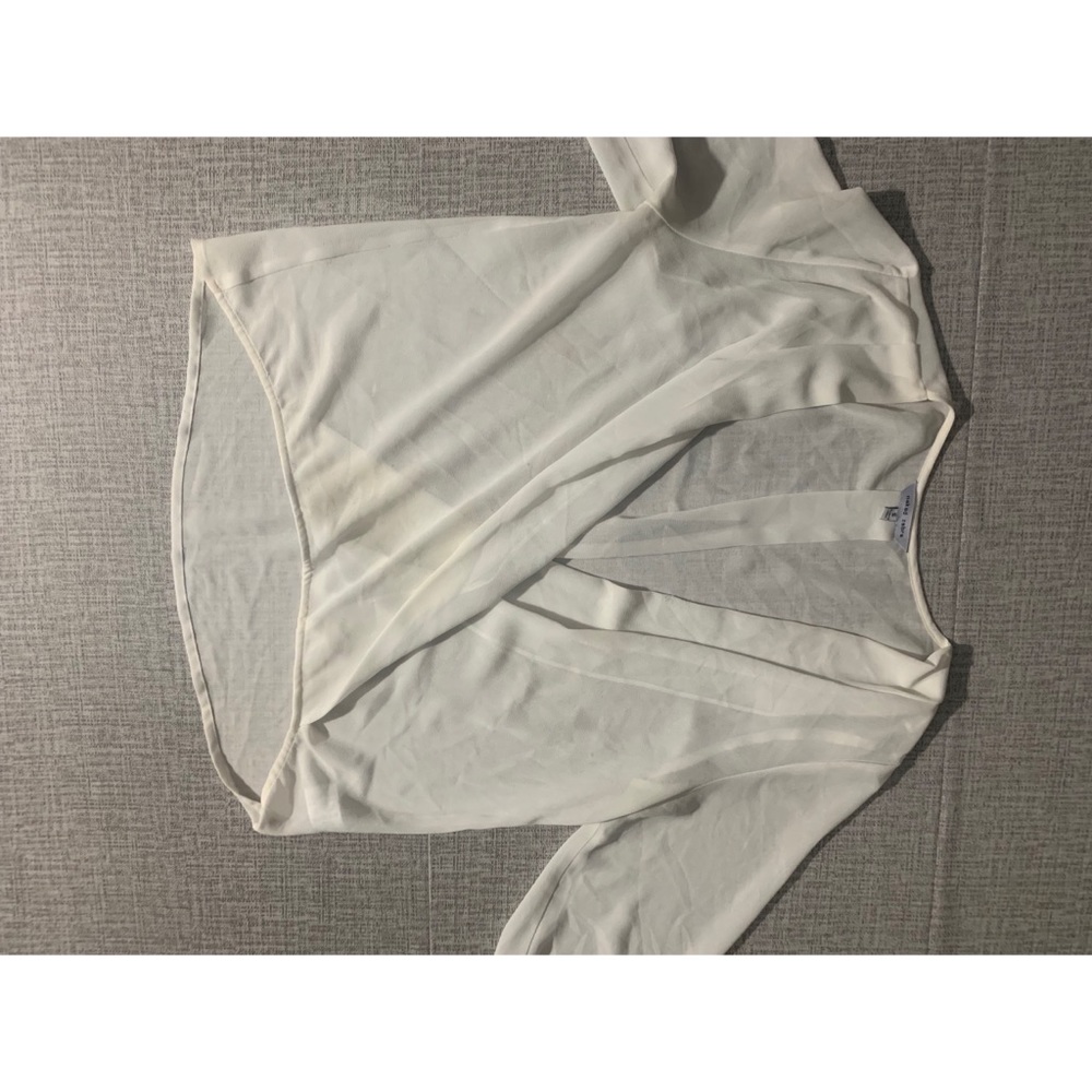 Women crop tops